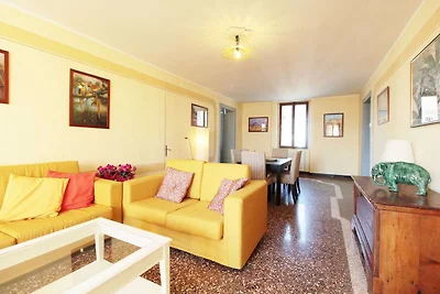 Fijn appartement in Venetiaanse villa met...