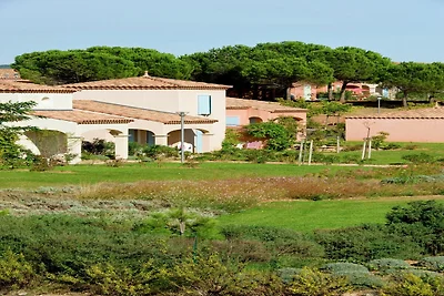 Casa a schiera con terrazza o loggia situata ...