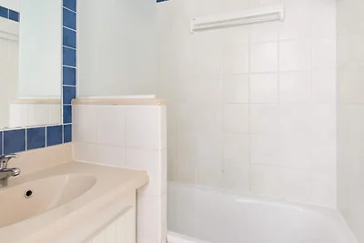 Marineblaue Residenz mit zwei Zimmern