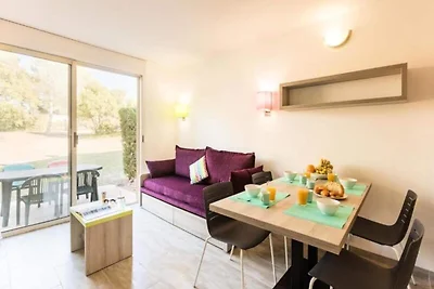 Apartment mit Garten und Terrasse