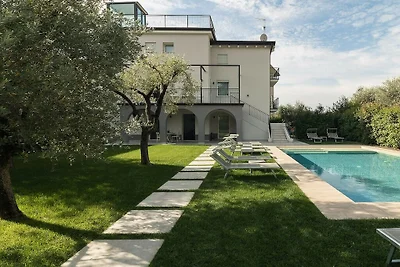 ||----------------------------Maison Bellini...