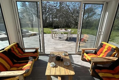 Grote, rustige villa met jacuzzi