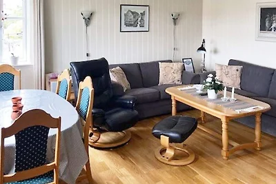 6 Personen Ferienhaus in Hernar-By Traum