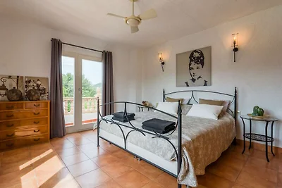 Villa mit privatem Pool in Jávea