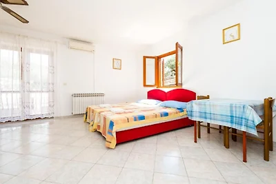 Villa Valjalo - Studio Apartment with Sea Vie...
