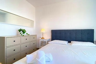 Duplex in Málaga mit Meerblick & Pool