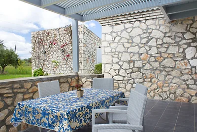 Villa vicino al mare ad Agrilia