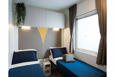 Mobilheim auf einem Campingplatz in Pietra...