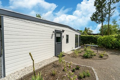 Gezellig chalet in Stegeren met een terras