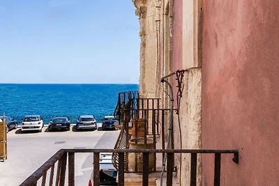 Appartement in Siracusa met balkon