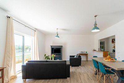 Ländliches Ferienhaus in Netos-Almagreira mit...