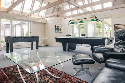16 Personen Ferienhaus in Væggerløse
