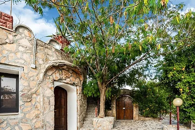 Villa con piscina privata e aria condizionata