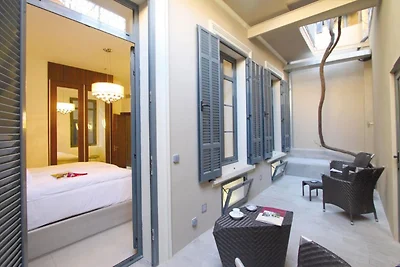 Wohnung mit Patio in der Stadt Cannes