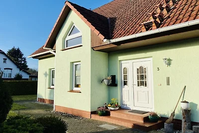 Ferienwohnung in Walow mit Schwimmbecken