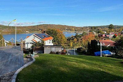 5 Personen Ferienhaus in HÅLTA