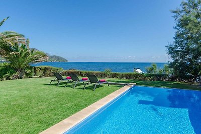 Port Nou - Villa Con Piscina Privada En Cala...