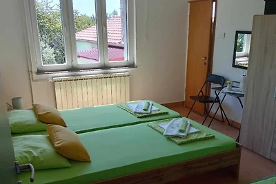 Apartments Julia - Triple Room Julia 4