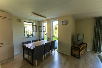 Verlockendes Ferienhaus mit Garten