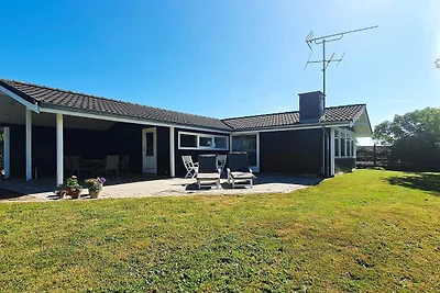 4 Personen Ferienhaus in Gilleleje-By Traum