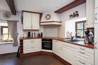 Luxuriöse Ardennenvilla mit Pool und Sauna