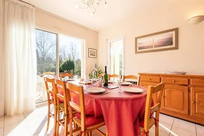 Häuser & Villen für 8 Personen