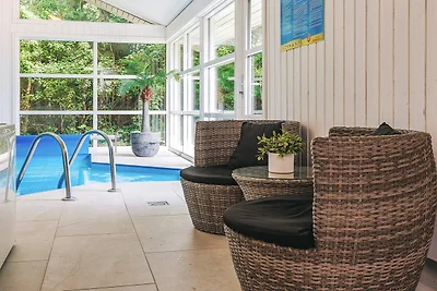 10 Personen Ferienhaus in Væggerløse-By Traum