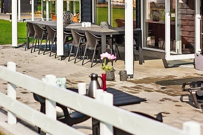 14 Personen Ferienhaus in Bogense