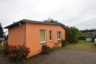 Idyllischer Bungalow an der Ostseeküste