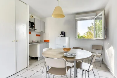 Apartment mit Poolblick für 6 Personen