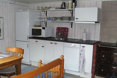 2 person holiday home in KUNGSHAMN