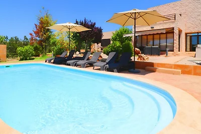 Villa in Campos mit Pool und Whirlpool