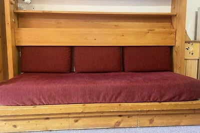 In der Nähe befinden sich Geschäfte, der kost...