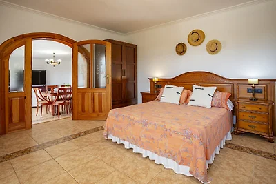 Elegante Villa für 12 Gäste mit Pool auf...