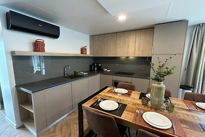 Ferienhaus in Mol mit Terrasse und Wifi