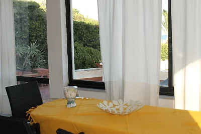 Ferienhaus in Fontane Bianche mit Garten