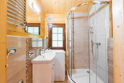 Ferienhäuser mit Terrasse und großem Garten