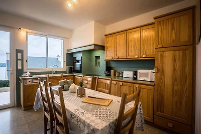 Ty Ewano · Schönes Haus mit Meerblick in...