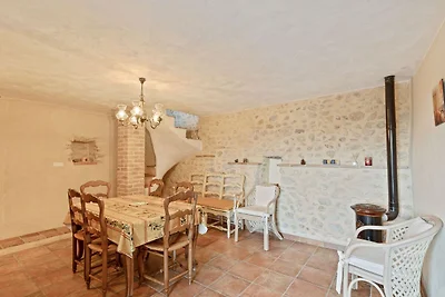 Villa in Les Mages mit Swimmingpool