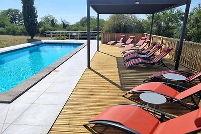 Prachtig gerenoveerde villa voor 10 gasten