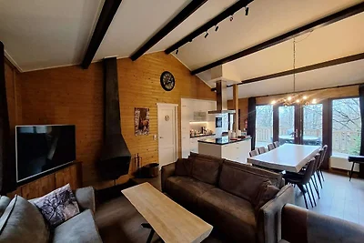 Chalet in Manhay für 9 Personen