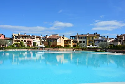 Belvilla von OYO Resort für 2 Gäste.