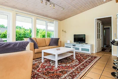 6 Personen Ferienhaus in Hovborg-By Traum