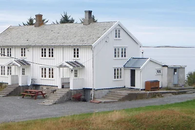 11 Personen Ferienhaus in Bud-By Traum