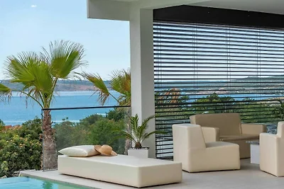 Luxury Villa Michele with heated pool