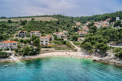 Apartments Ivo - One bedroom apartment with t...