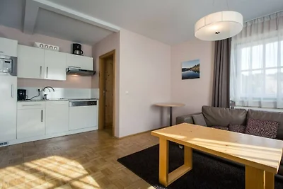 Apartament wakacyjny nr 6 z balkonem