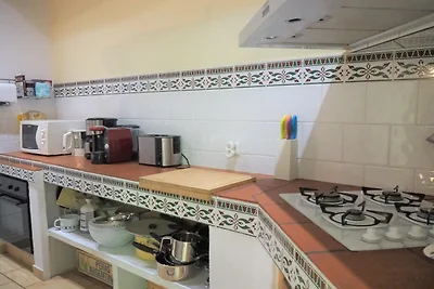 Acogedora casa en Noves con acceso a la...