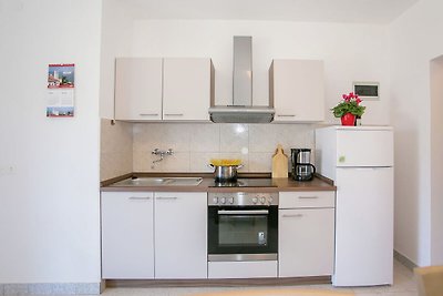 Cosy apartment only a 200 m from the beach wi...