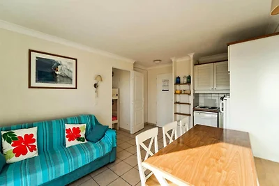 Marineblaue Residenz mit zwei Zimmern